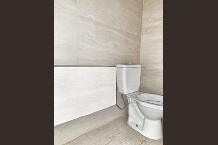 Casa à venda com 4 quartos, 220m² em Santa Lúcia, Belo Horizonte