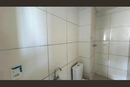 Apartamento para alugar com 3m², 2 quartos e sem vagaBanheiro