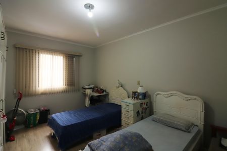 Casa à venda com 140m², 2 quartos e 2 vagasQuarto 1