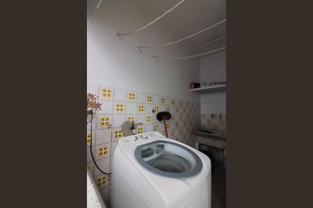 Casa à venda com 140m², 2 quartos e 2 vagasÁrea de Serviço