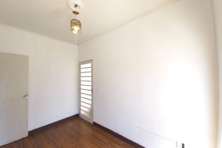 Sala de casa para alugar com 4 quartos, 250m² em Jardim Garcia, Campinas