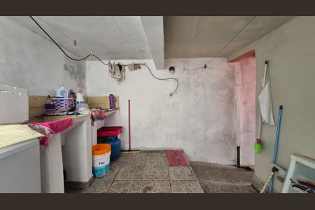 Casa à venda com 80m², 2 quartos e 2 vagas Casa à venda com 80m², 2 quartos e 2 vagasLavanderia