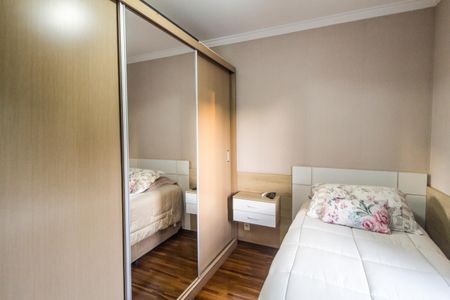 Apartamento à venda com 80m², 3 quartos e 2 vagasQuarto 3