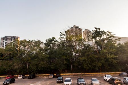 Apartamento à venda com 80m², 3 quartos e 2 vagasVista da Varanda