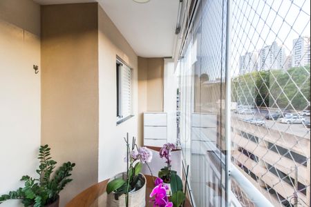 Apartamento à venda com 80m², 3 quartos e 2 vagasVaranda