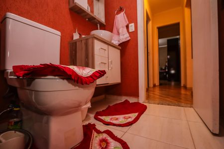 Apartamento à venda com 110m², 3 quartos e 2 vagas Apartamento à venda com 110m², 3 quartos e 2 vagasBanheiro 2