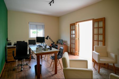 Casa à venda com 116m², 2 quartos e 6 vagas Casa à venda com 116m², 2 quartos e 6 vagasQuarto 1