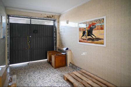 Casa à venda com 116m², 2 quartos e 6 vagas Casa à venda com 116m², 2 quartos e 6 vagasGaragem