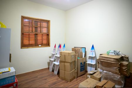 Casa à venda com 116m², 2 quartos e 6 vagas Casa à venda com 116m², 2 quartos e 6 vagasQuarto 2