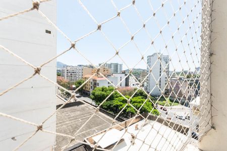 Vista de apartamento para alugar com 2 quartos, 70m² em Praça da Bandeira, Rio de Janeiro