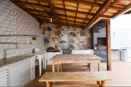 Casa à venda com 250m², 3 quartos e 4 vagasÁrea externa - churrasqueira