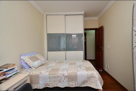 Casa à venda com 250m², 3 quartos e 4 vagasSuite 1