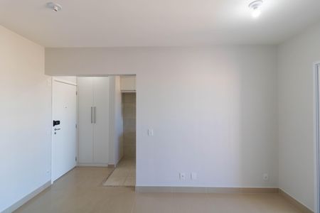 Apartamento para alugar com 75m², 2 quartos e 2 vagasSalas
