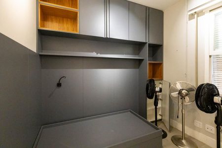 Apartamento para alugar com 130m², 2 quartos e 1 vagaQuarto de Serviço