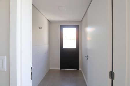 Casa à venda com 215m², 5 quartos e 2 vagasÁrea de Serviço