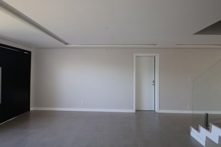 Sala de casa à venda com 5 quartos, 215m² em Harmonia, Canoas