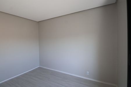 Casa à venda com 215m², 5 quartos e 2 vagasQuarto 3