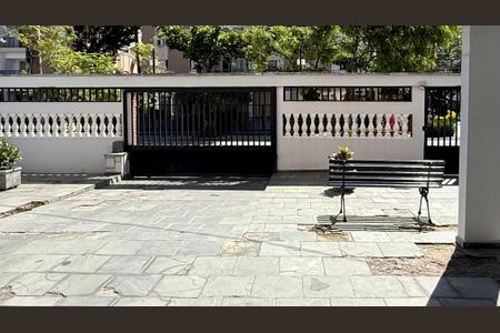 Apartamento para alugar com 93m², 3 quartos e 1 vagaFachada