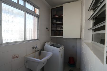 Apartamento para alugar com 93m², 3 quartos e 1 vagaÁrea de Serviço