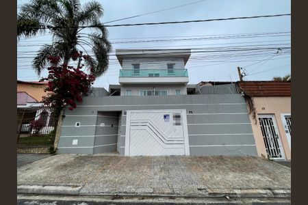 Casa à venda com 300m², 4 quartos e 4 vagasFachada+Placa