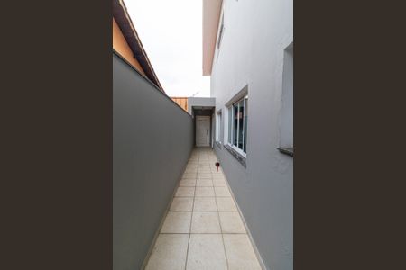 Casa à venda com 300m², 4 quartos e 4 vagasCorredor