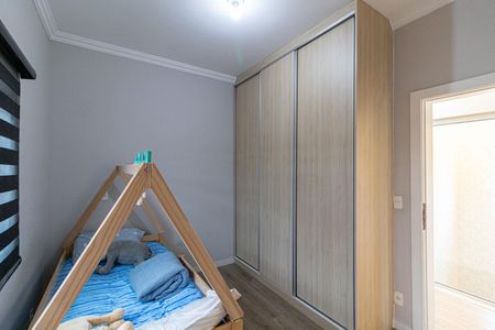 Casa à venda com 300m², 4 quartos e 4 vagasSuíte 2