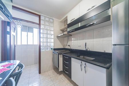 Apartamento à venda com 55m², 2 quartos e 1 vagaCozinha 