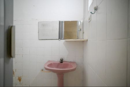 Banheiro Social de casa para alugar com 1 quarto, 50m² em Vila Moraes, São Paulo