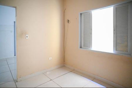 Quarto de casa para alugar com 1 quarto, 50m² em Vila Moraes, São Paulo