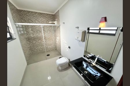 Casa à venda com 164m², 3 quartos e 3 vagasBanheiro da Suíte