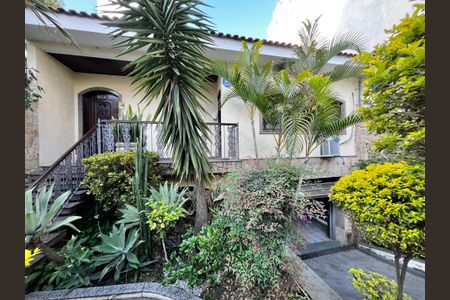 Casa à venda com 164m², 3 quartos e 3 vagasJardim