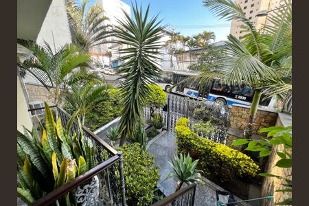 Casa à venda com 164m², 3 quartos e 3 vagasEntrada