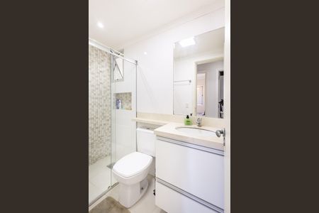 Apartamento à venda com 154m², 3 quartos e 4 vagas Apartamento à venda com 154m², 3 quartos e 4 vagasBanheiro