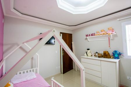 Casa à venda com 215m², 3 quartos e 2 vagasQuarto 3 - Suíte