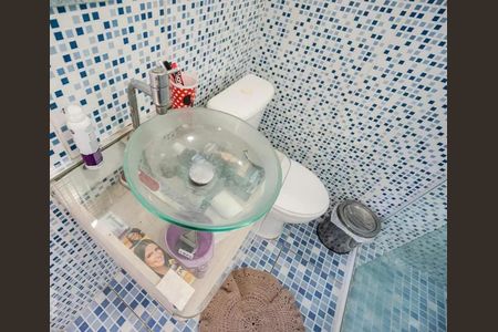 Banheiro de casa de condomínio à venda com 4 quartos, 375m² em Jardim Vila Formosa, São Paulo