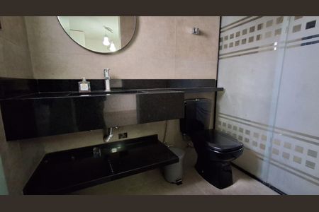 Casa à venda com 133m², 3 quartos e 2 vagasBanheiro Suíte 2