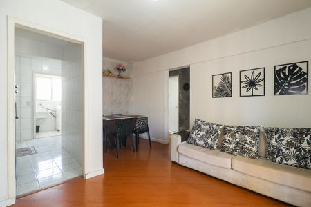 Sala de apartamento à venda com 3 quartos, 65m² em Real Parque, São Paulo