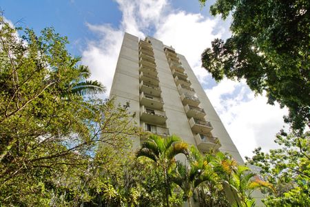 Apartamento à venda com 65m², 3 quartos e 1 vagaFachada