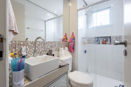 Apartamento à venda com 122m², 4 quartos e 2 vagas Apartamento à venda com 122m², 4 quartos e 2 vagasBanheiro