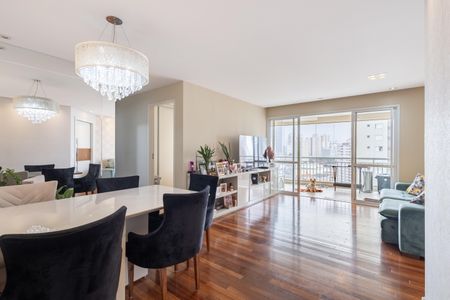 Apartamento à venda com 122m², 4 quartos e 2 vagas Apartamento à venda com 122m², 4 quartos e 2 vagasSala de Jantar