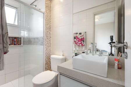 Apartamento à venda com 122m², 4 quartos e 2 vagas Apartamento à venda com 122m², 4 quartos e 2 vagasBanheiro