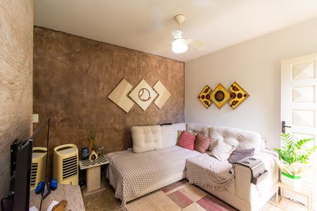 Casa para alugar com 85m², 2 quartos e sem vagaSala