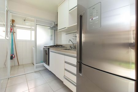 Apartamento para alugar com 100m², 2 quartos e 3 vagas Apartamento para alugar com 100m², 2 quartos e 3 vagasCozinha