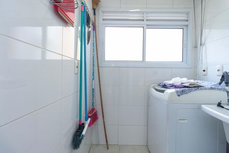 Apartamento para alugar com 100m², 2 quartos e 3 vagas Apartamento para alugar com 100m², 2 quartos e 3 vagasÁrea de Serviço