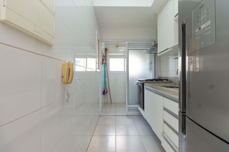 Apartamento para alugar com 100m², 2 quartos e 3 vagas Apartamento para alugar com 100m², 2 quartos e 3 vagasCozinha