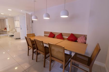 Apartamento para alugar com 211m², 3 quartos e 2 vagasÁrea comum