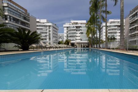 Apartamento para alugar com 211m², 3 quartos e 2 vagasÁrea comum