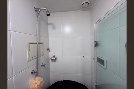 Apartamento para alugar com 211m², 3 quartos e 2 vagasBanheiro Social