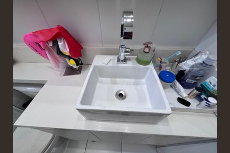 Apartamento para alugar com 211m², 3 quartos e 2 vagasSuíte - Banheiro