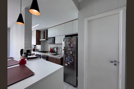 Apartamento para alugar com 211m², 3 quartos e 2 vagasCozinha e Área de Serviço